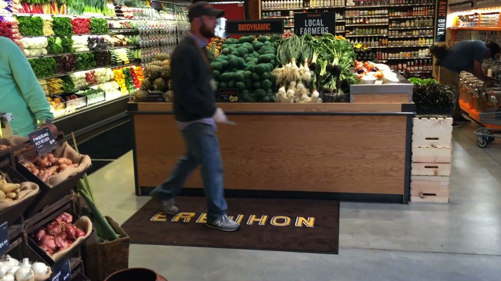 VIDEO Locals Talk about Erewhon in Venice WestsideToday