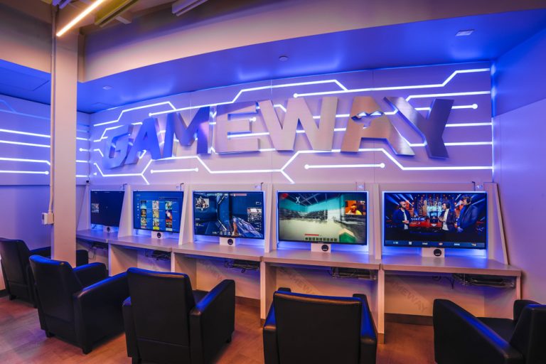 LAX Gets New Video Game Lounge WestsideToday