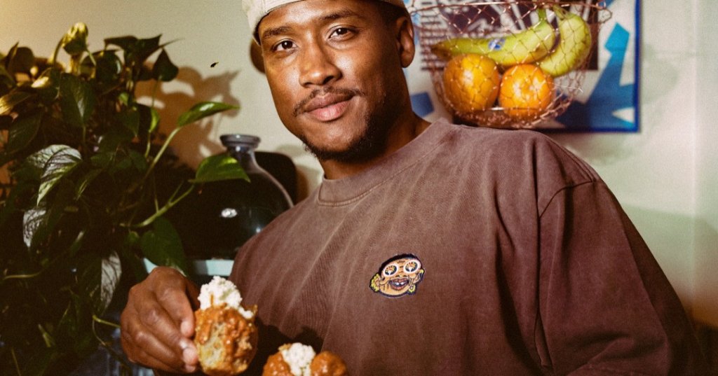Taste Sensation Unleashed: Former NFL Star's AMAZEBALLS at Citizen Public Market - Vimarsana News