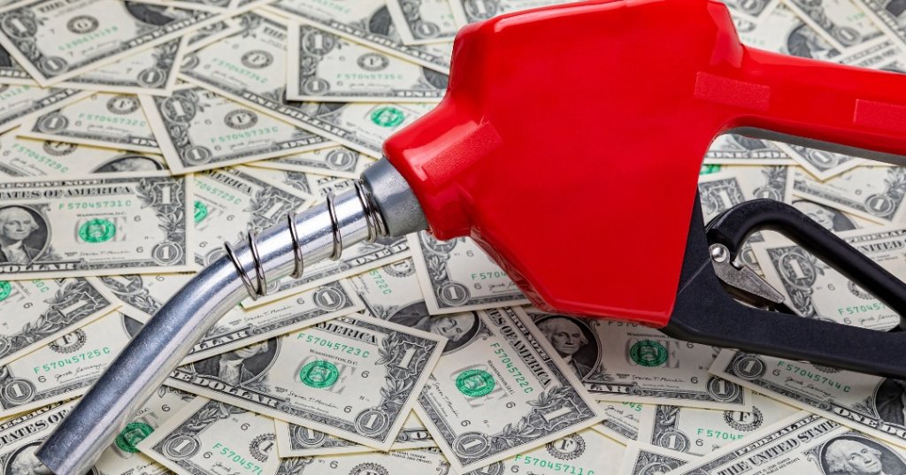 Fueling Optimism: Gas Prices Dip in Los Angeles County After 78-Day Surge - Vimarsana News