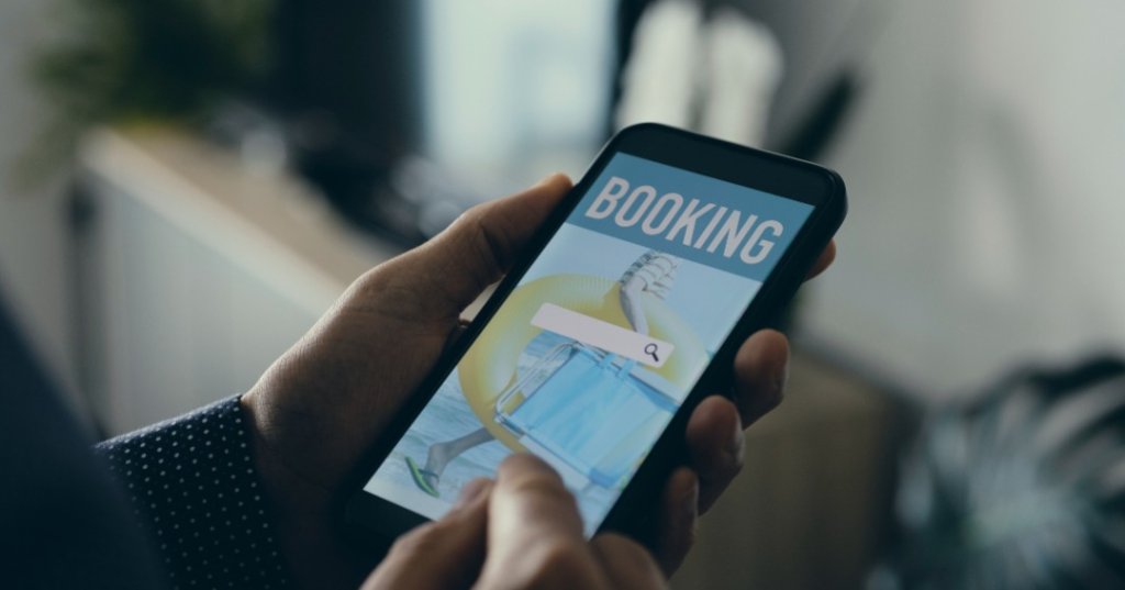 Two Men Indicted for $8.5M Airbnb Scam: Online Rental Fraud Exposed - Vimarsana News